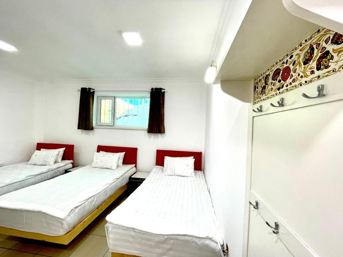Duet Hostel & Hotel Karakol Eksteriør billede