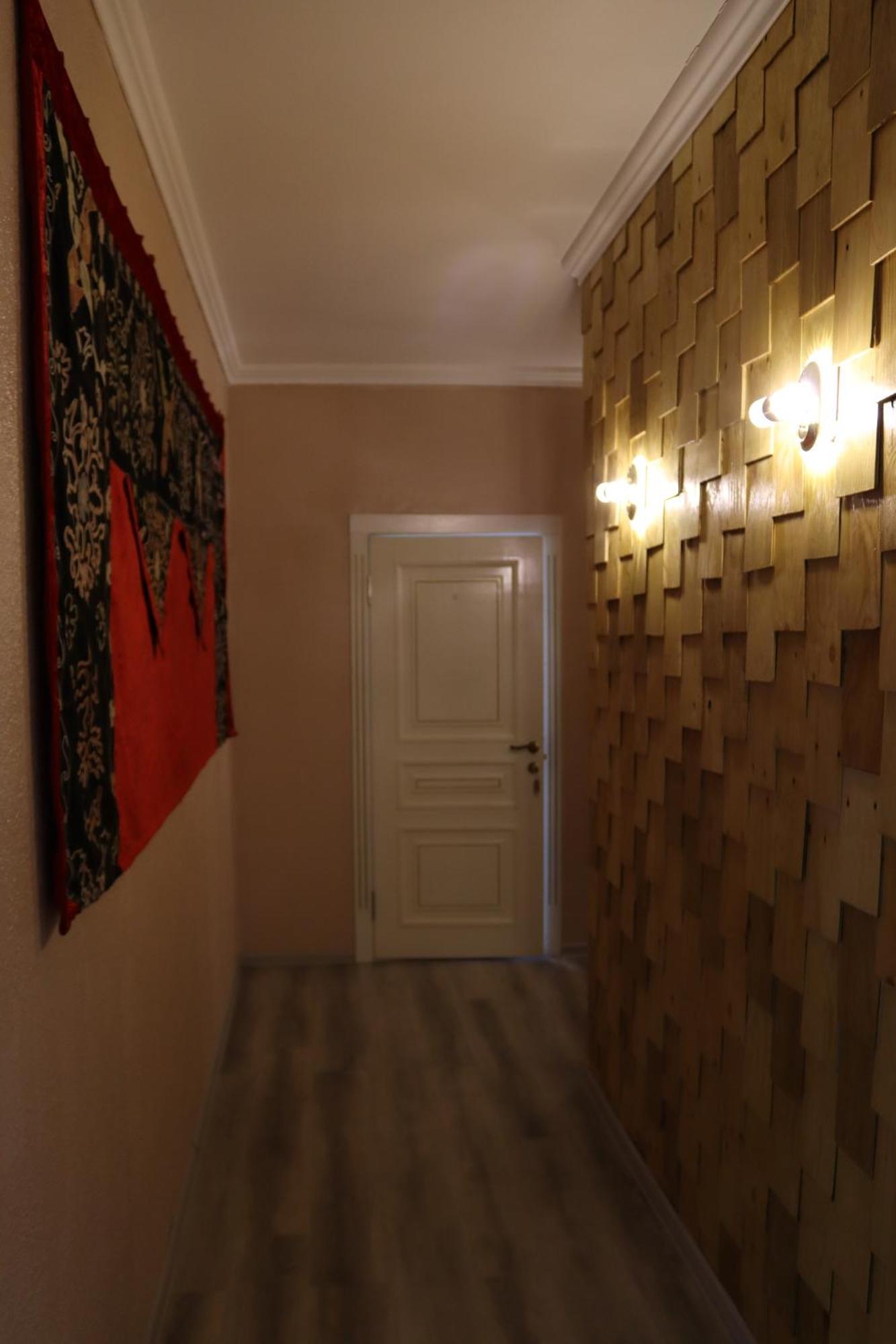 Duet Hostel & Hotel Karakol Eksteriør billede